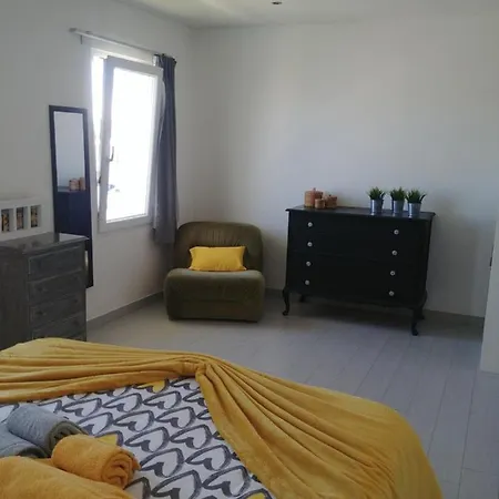 Apartment Pe N'areia Gamboa T1